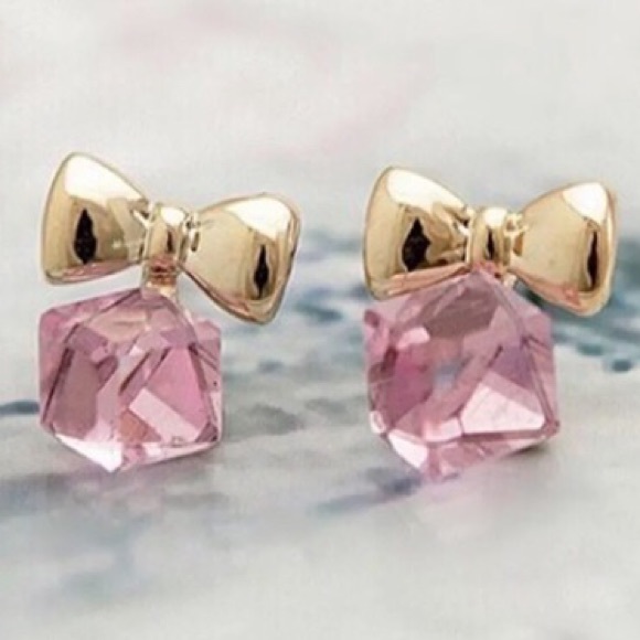 NEW💎💙💎PINK GIFT 💝 PRESENT BOW CRYSTAL EARRINGS - Picture 2 of 8